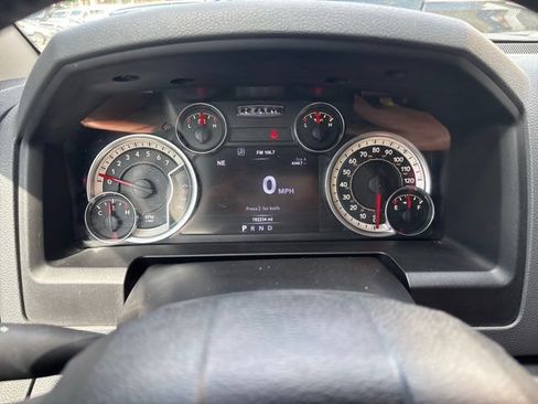 Used 2017 RAM 1500 Big Horn AWD/4WD image 32