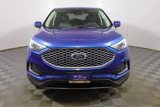 Certified 2024 Ford Edge SEL w/ Convenience Package AWD/4WD image 3