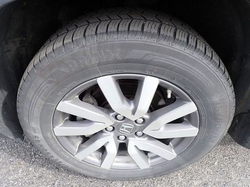 Used 2019 Honda Pilot EX image 10