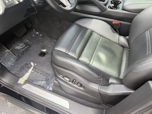 Certified 2023 Porsche Cayenne Platinum Edition AWD/4WD image 14