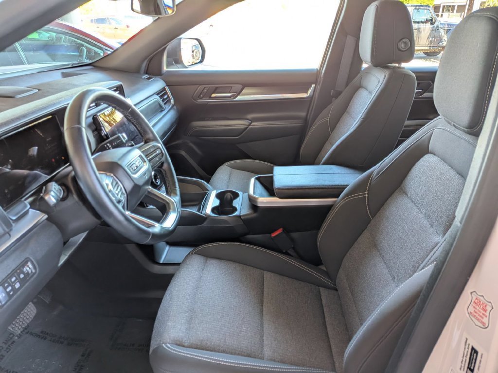 Used 2026 GMC Terrain Elevation AWD/4WD image 15