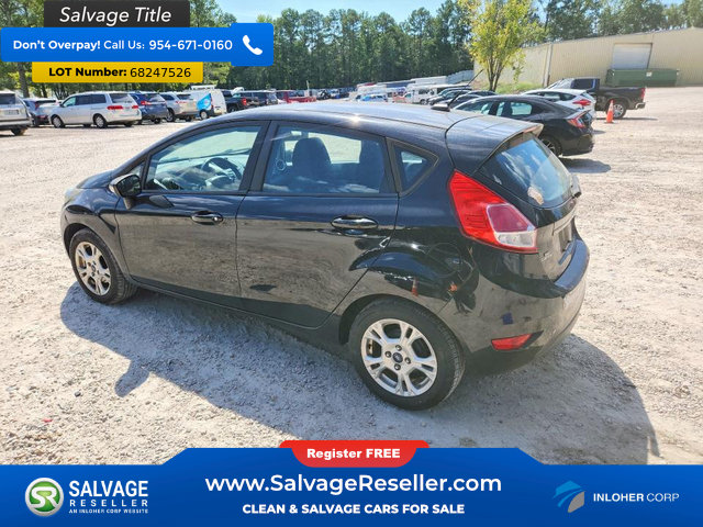 Used 2015 Ford Fiesta SE FWD image 3