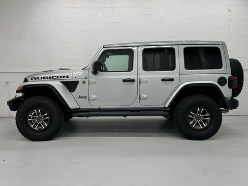 Used 2024 Jeep Wrangler Unlimited Rubicon 392 AWD/4WD image 3