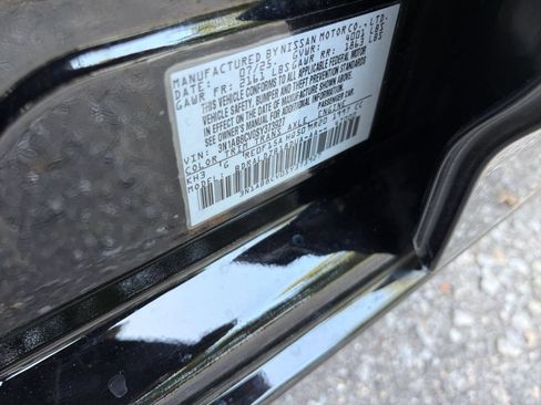 Used 2025 Nissan Sentra SV FWD image 27