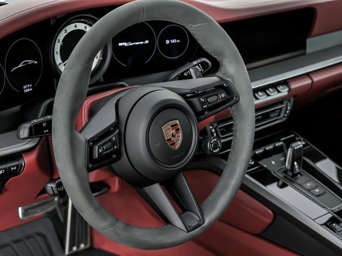 Used 2024 Porsche 911 Carrera S image 24