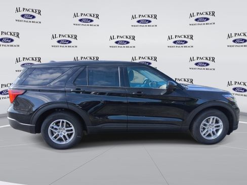 New 2026 Ford Explorer Active RWD image 6