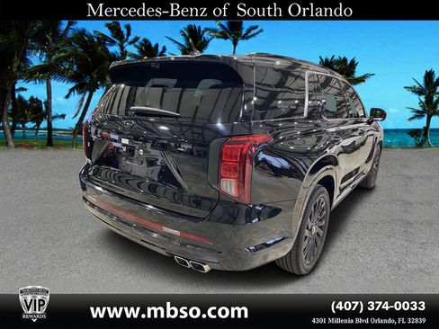 Used 2025 Hyundai Palisade Calligraphy AWD/4WD image 16