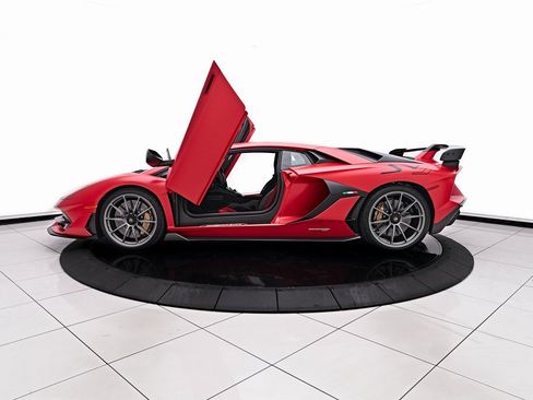 Used 2019 Lamborghini Aventador SVJ image 27