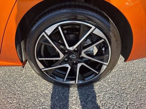 Used 2024 Nissan Sentra SR image 11