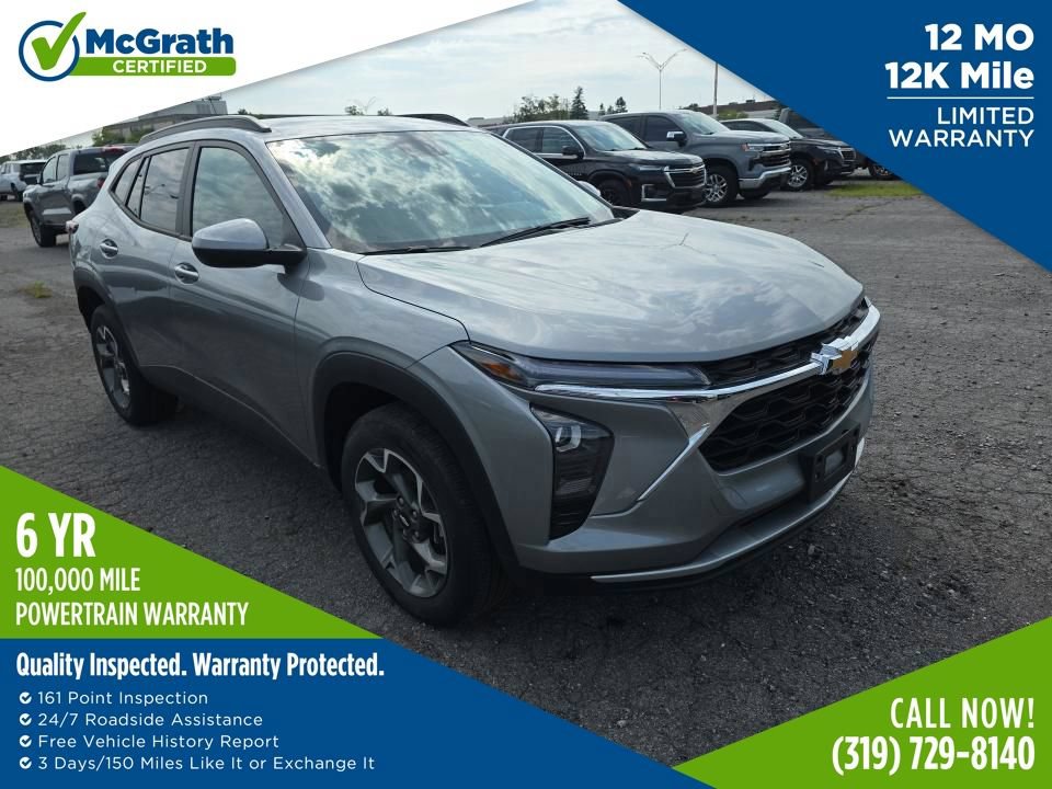 Used 2025 Chevrolet Trax LT w/ Driver Confidence Package FWD image 1