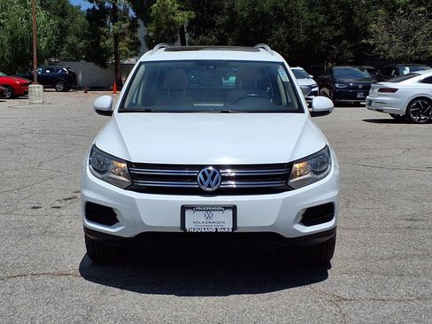 Used 2017 Volkswagen Tiguan Wolfsburg Edition FWD image 2