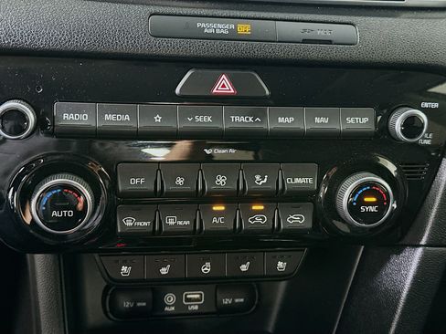 Used 2019 Kia Sportage SX FWD image 23