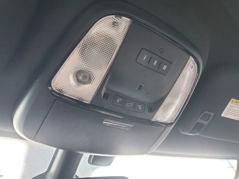 Certified 2023 Dodge Durango R/T w/ Blacktop Package AWD/4WD image 13
