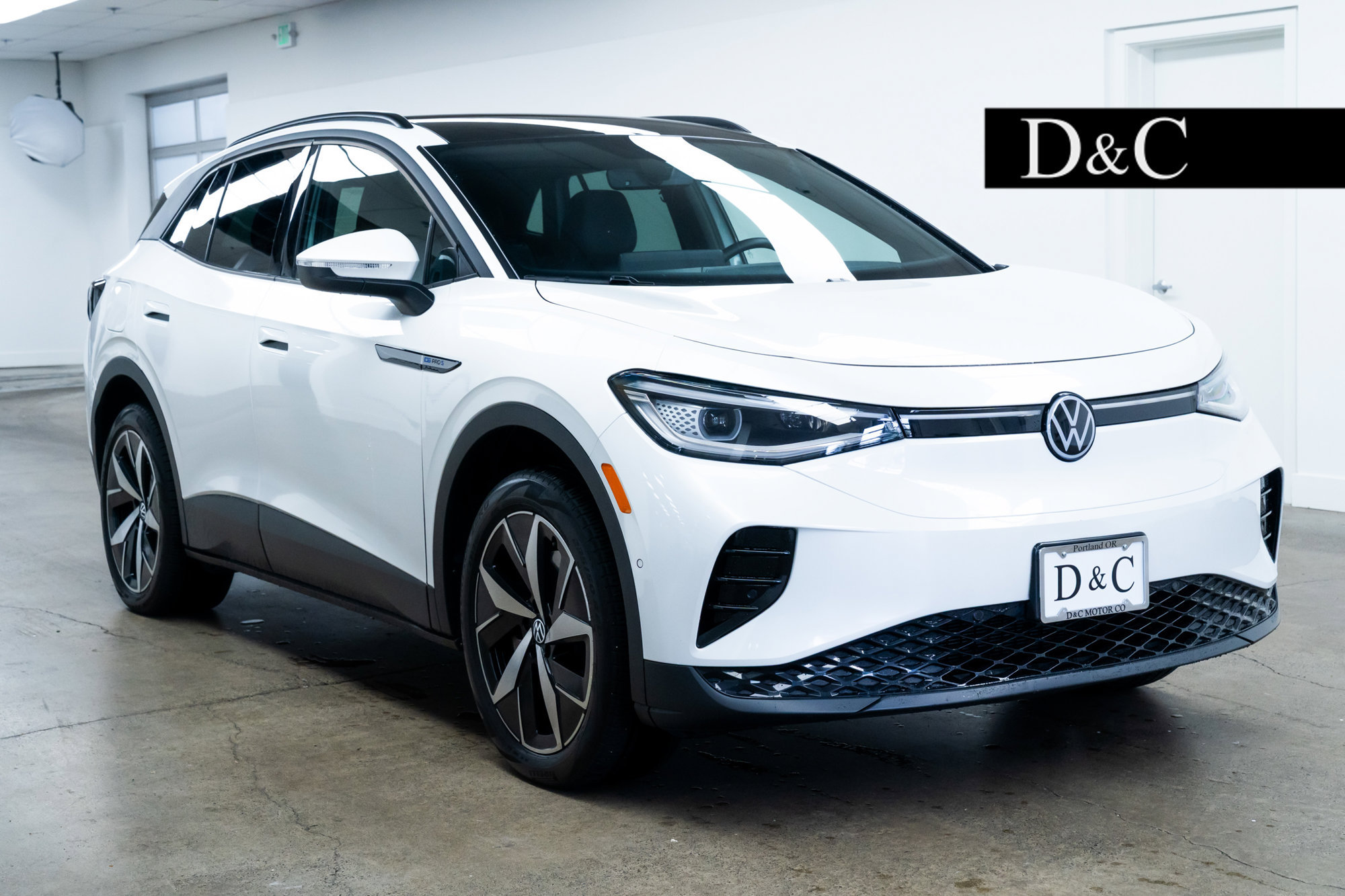 Used 2023 Volkswagen ID.4 Pro S AWD/4WD image 1