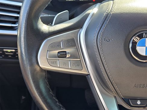 Used 2021 BMW X7 xDrive40i w/ Premium Package image 26