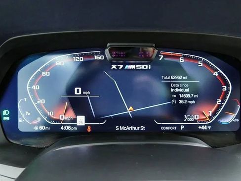 Used 2022 BMW X7 M50i image 27