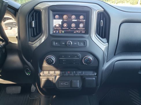 New 2025 Chevrolet Silverado 1500 Custom image 32