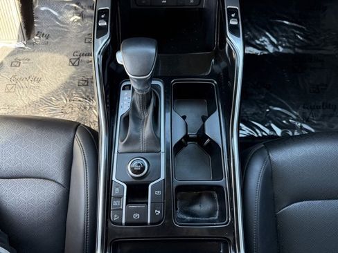 Used 2023 Kia Sorento SX image 19