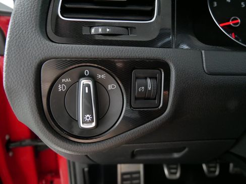 Used 2015 Volkswagen GTI S FWD image 26
