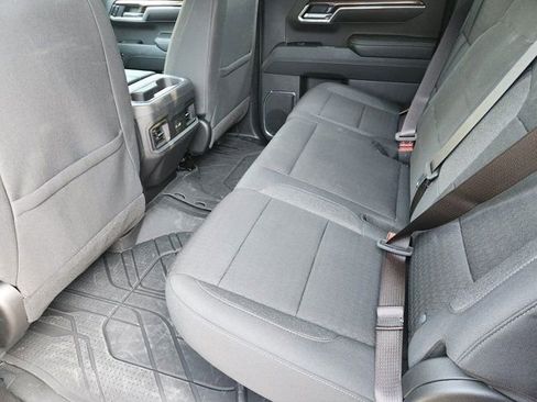 Used 2024 Chevrolet Silverado 1500 LT Trail Boss w/ Convenience Package II image 32