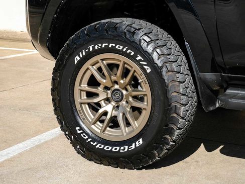 Used 2023 Toyota 4Runner 40th Anniversary SE image 58