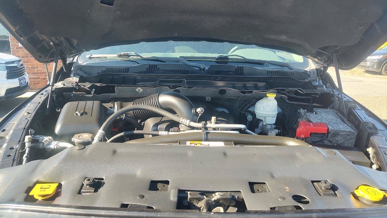 Used 2016 RAM 1500 Express w/ Black Ram 1500 Express Group AWD/4WD image 25