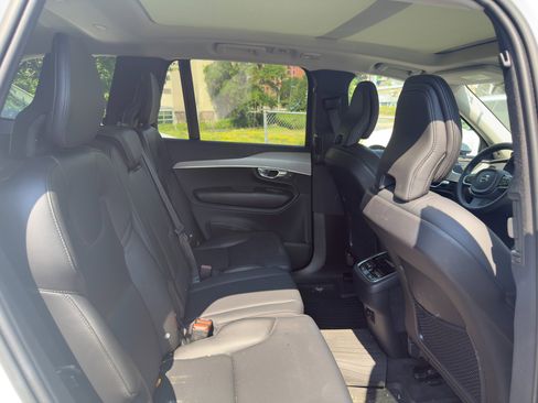 Certified 2023 Volvo XC90 B5 Core w/ Protection Package Premier image 32