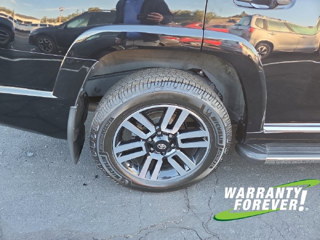 Used 2023 Toyota 4Runner Limited AWD/4WD image 21