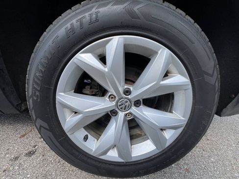 Used 2018 Volkswagen Atlas SE AWD/4WD image 26