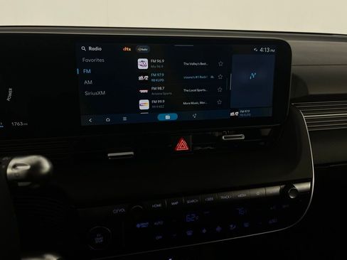 Used 2025 Hyundai Ioniq 5 SE image 18