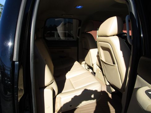 Used 2011 GMC Sierra 1500 SLE w/ Power Tech Package image 24