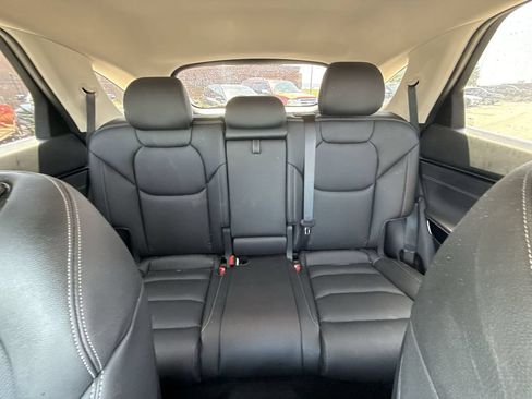 Used 2025 Genesis GV70 2.5T AWD/4WD image 13