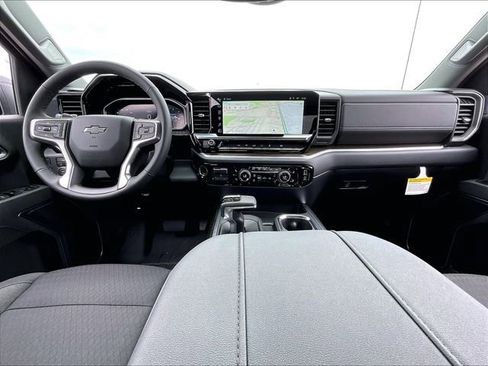 New 2026 Chevrolet Silverado 1500 RST w/ Redline Edition AWD/4WD image 11