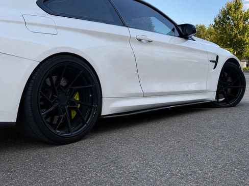 Used 2018 BMW M4 Coupe RWD image 10