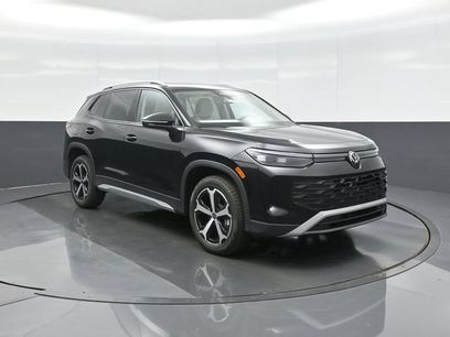 New 2026 Volkswagen Tiguan SE