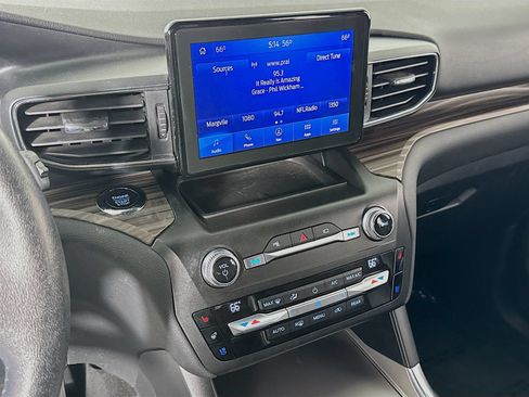 Used 2020 Ford Explorer Limited AWD/4WD image 15