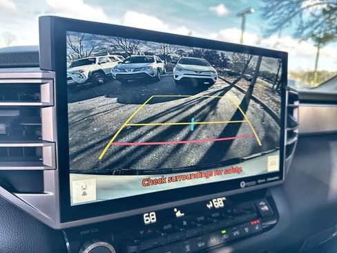 Used 2024 Toyota Tundra Limited image 26