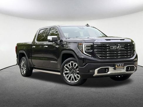 Used 2023 GMC Sierra 1500 Denali Ultimate AWD/4WD image 2