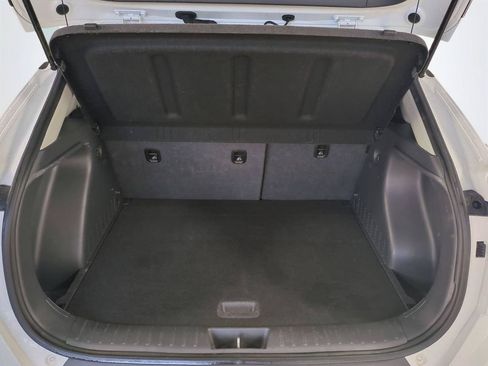 Used 2025 Hyundai Kona SEL FWD image 14