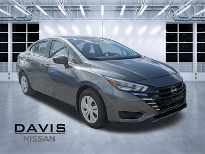New 2025 Nissan Versa S w/ Trunk Package