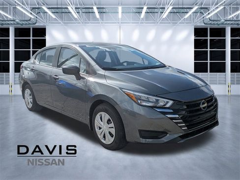New 2025 Nissan Versa S w/ Trunk Package image 1