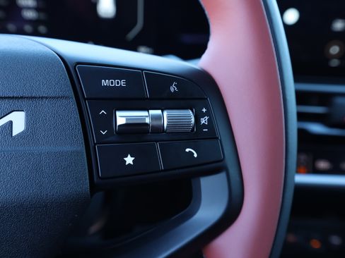 New 2026 Kia Sportage SX image 26