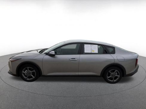Used 2025 Kia K4 FWD image 9