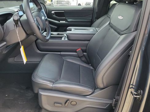 New 2026 Ford Expedition Platinum w/ Stealth Performance Package image 6