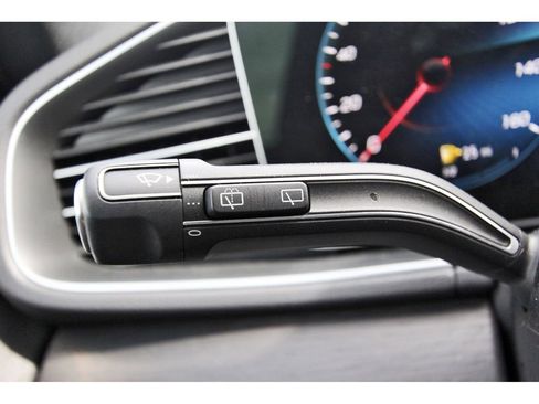 Used 2023 Mercedes-Benz GLE 350 4MATIC w/ 3rd Row Seat Package image 11