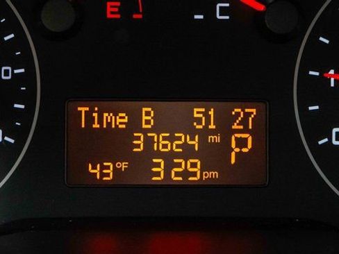 Used 2021 RAM ProMaster City Tradesman image 8