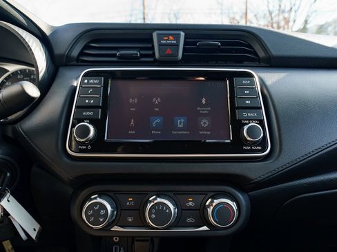 Used 2024 Nissan Versa S w/ Trunk Package image 13