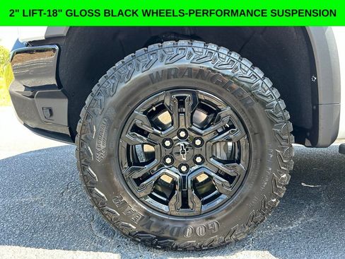 Used 2025 Chevrolet Silverado 1500 ZR2 w/ Technology Package AWD/4WD image 2