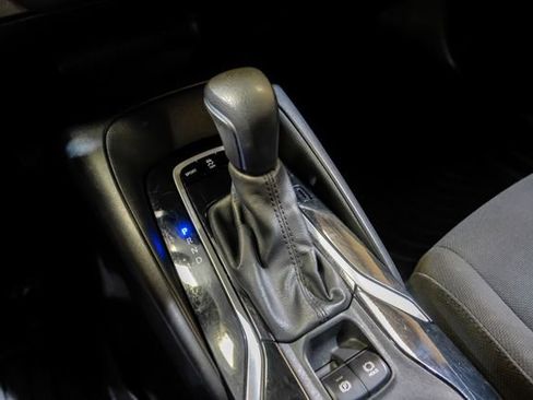 Used 2021 Toyota Corolla SE image 32