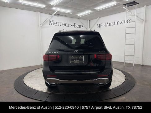Certified 2026 Mercedes-Benz GLB 250 4MATIC image 7